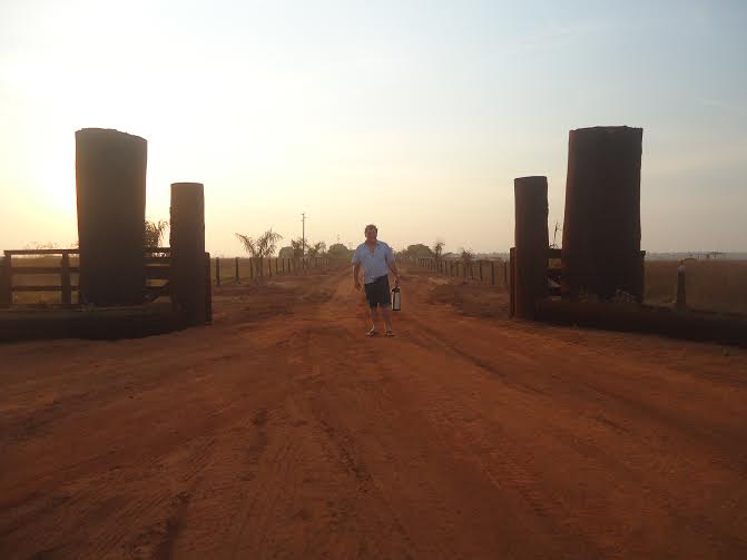 Imagem do dia - Entrada da Fazenda Alvorada, em Itanhnagá (MT). Enviado por Vanderlei Baldissera