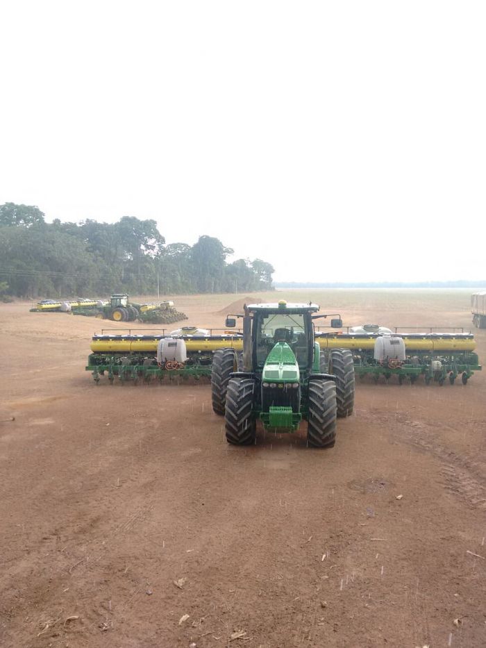 Imagem do dia - Início do plantio de soja em Claúdia (MT), na Fazenda Nova Continental. Enviado pelo engenheiro agrônomo Luís Fernando Bombana